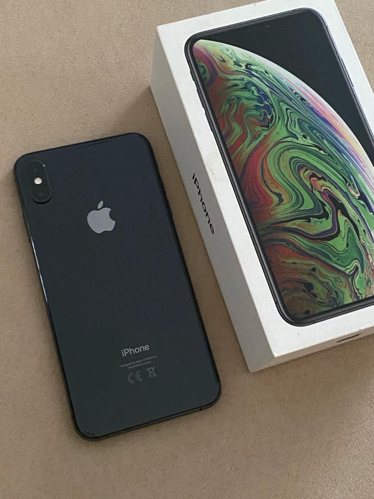 iPhone XS Max 64GB