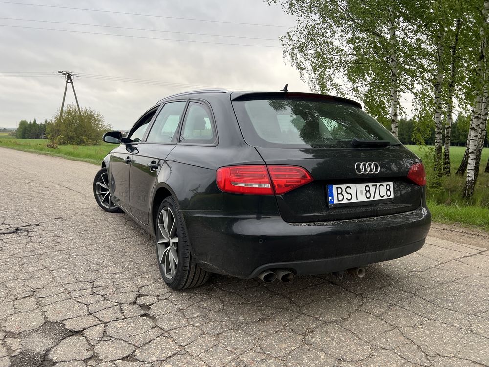 Audi A4 / 2011 / Diesel / stan bardzo dobry