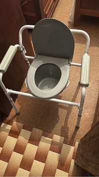 Cadeira sanitária nova