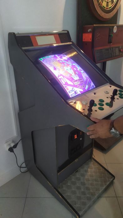Máquina arqueide pimpol