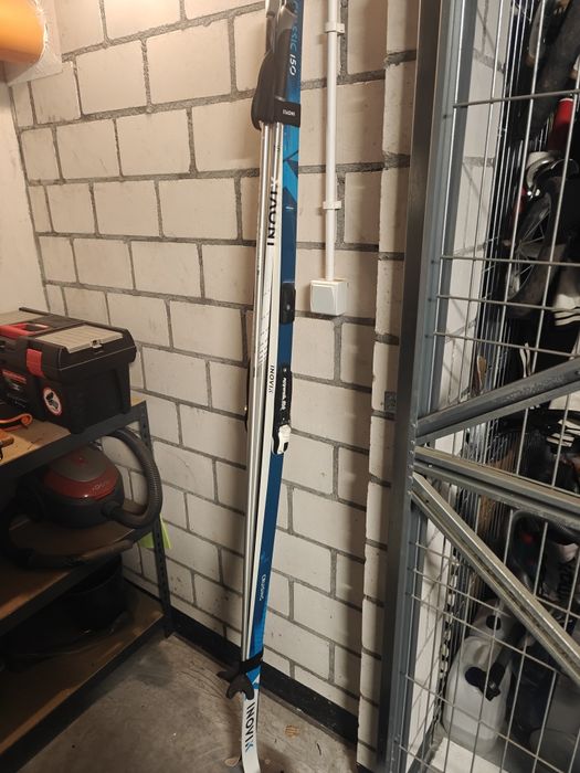 Zestaw Ivonik narty biegowe, buty i kijki