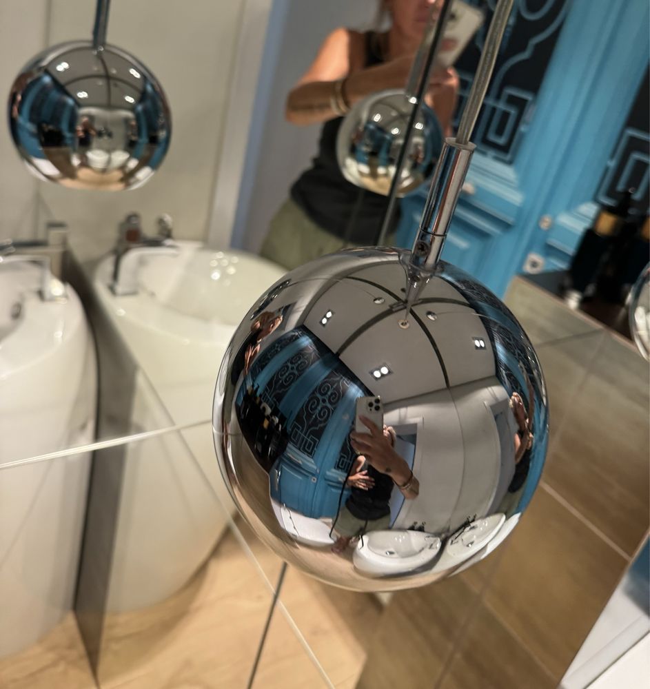 Lampa wisząca stebrna kula