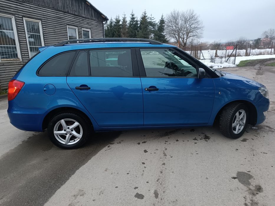 SKODA FABIA 2 LIFT rok 2013 / 1.4 benzyna/ klima / stan wzorowy