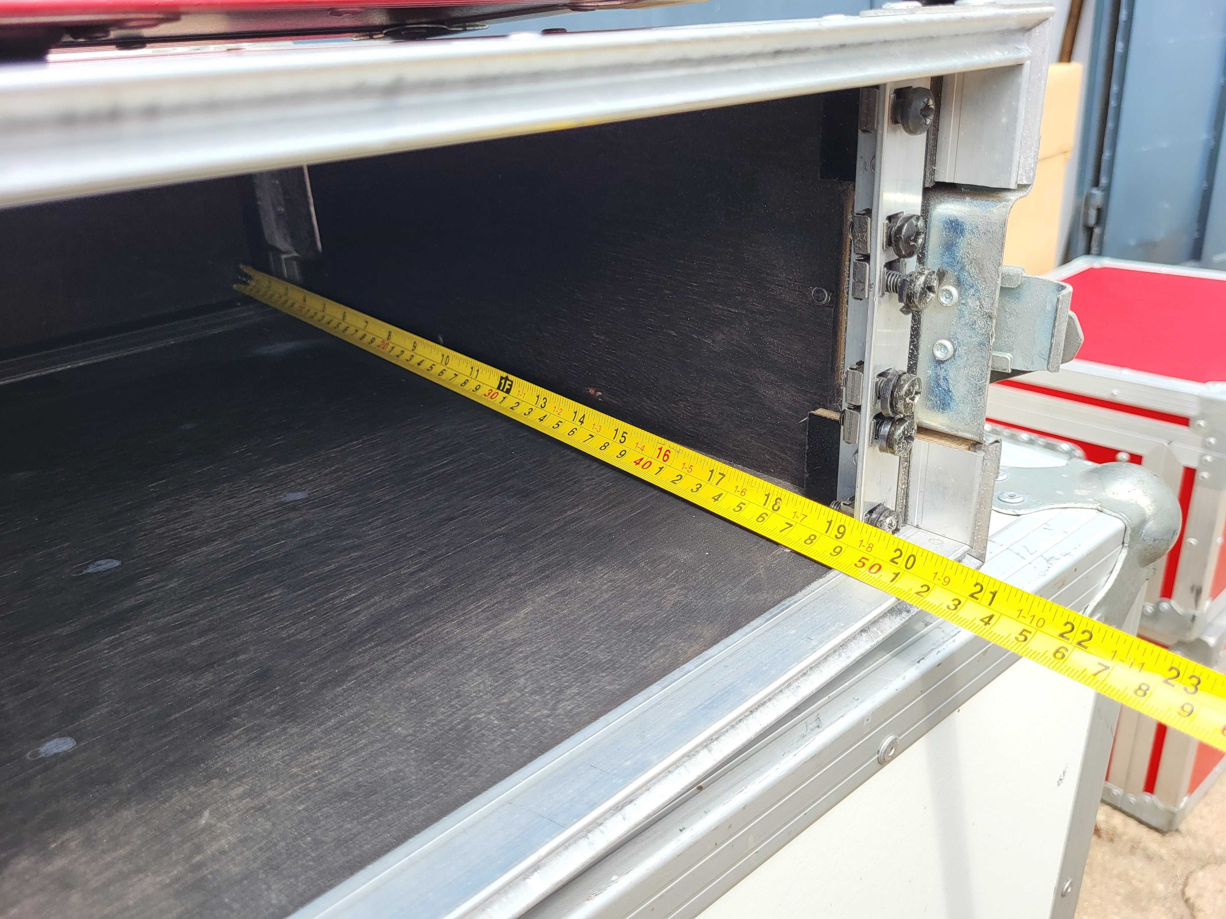 RACK 3U 19cali 1x szyna 49cm do klapy Double Door