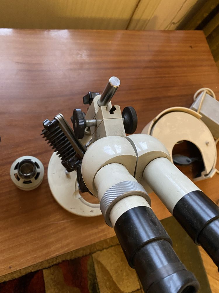 Mikroskop stereoskopowy PZO