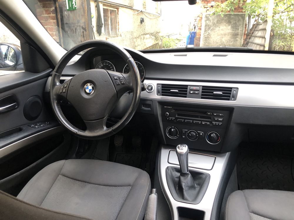 Продам свою BMW 318i e91 2007 р.