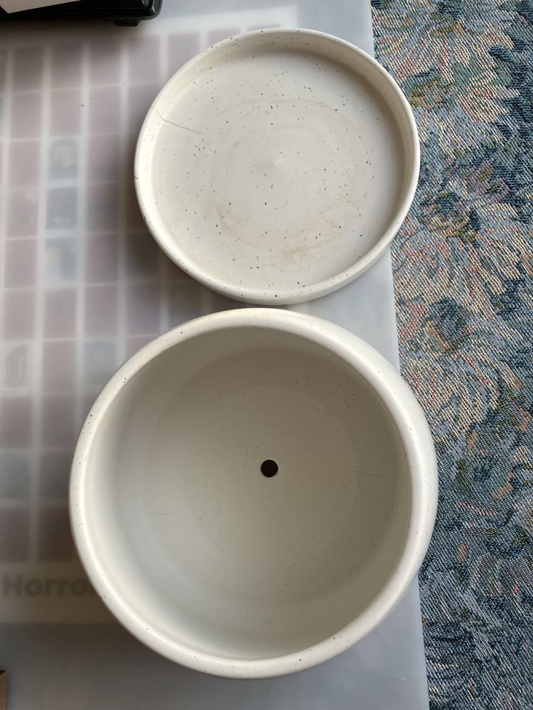 Doniczka ceramiczna