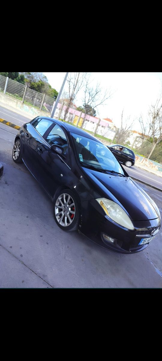 Fiat Bravo 1.4 T-JET 150cv | 2009 | 153459 Km | Nacional