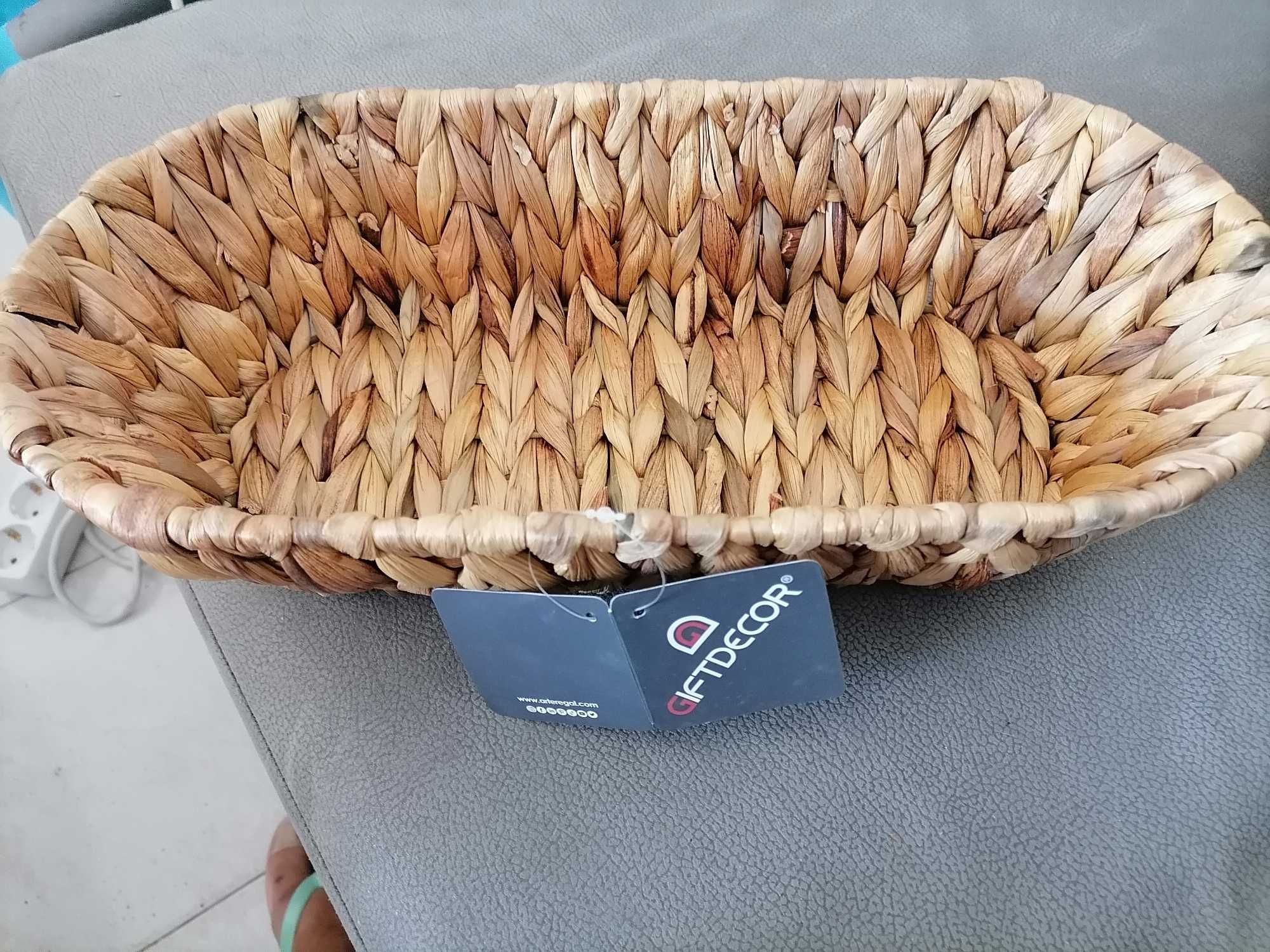 Tabuleiro cesta novo e ainda com etiqueta.