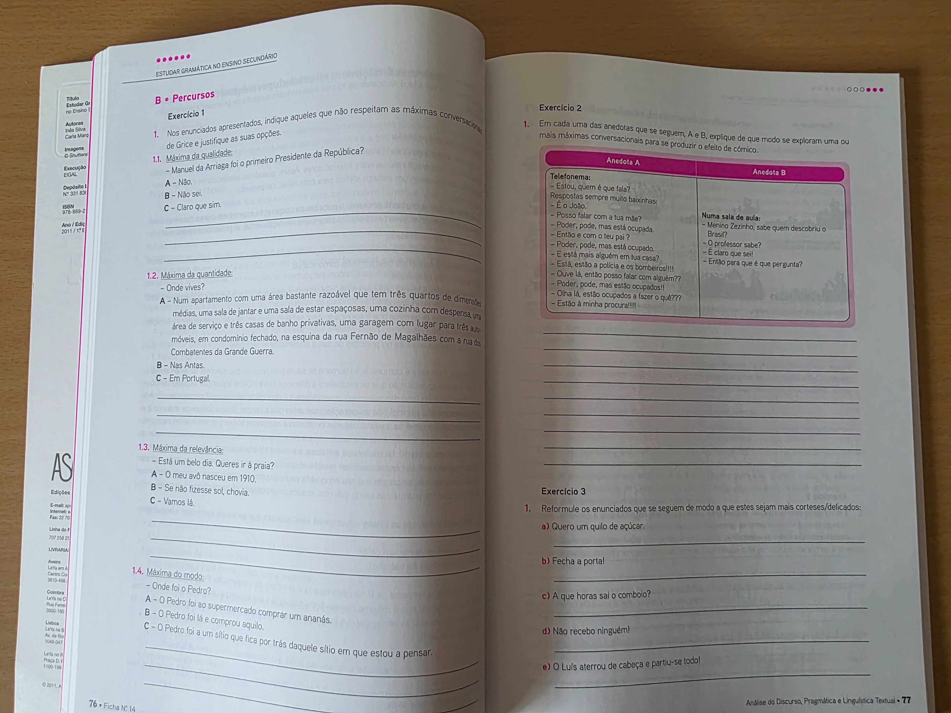 Livro escolar "Estudar Gramática no Ensino Secundário"