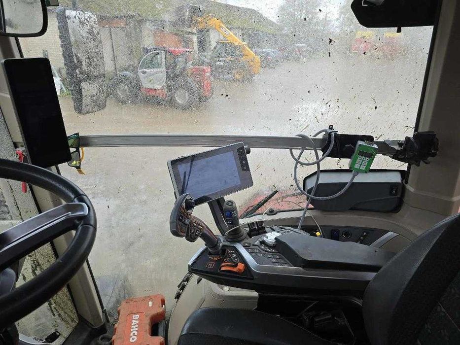 Massey Ferguson 8s.245 dynaVT vario (225,265,305)