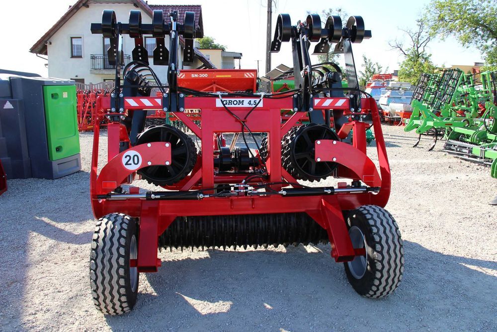 Wał uprawowy posiewny GROM wały Agro factory cambridge 4,5 m -7, 5 m