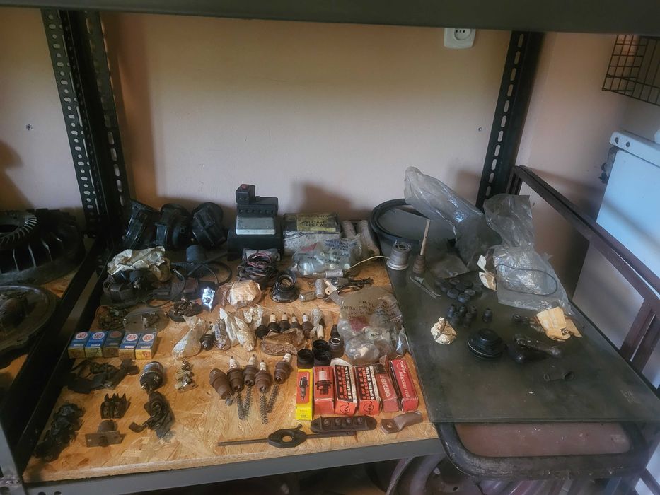 Części Syrena, Warszawa, Żuk, Wołga, Gaz, Pobieda, motocykle, PRL