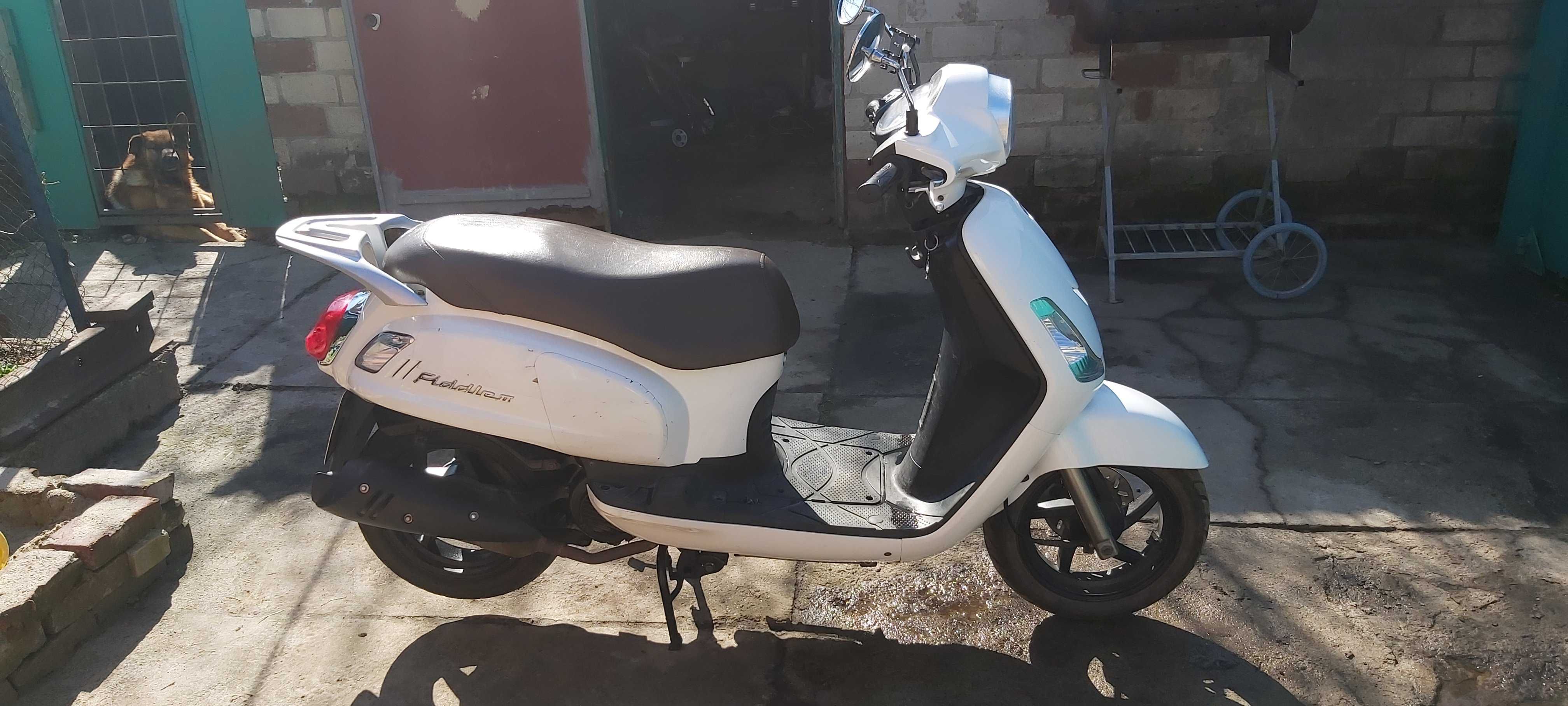 Ретро скутер SYM Fiddle II 150cc