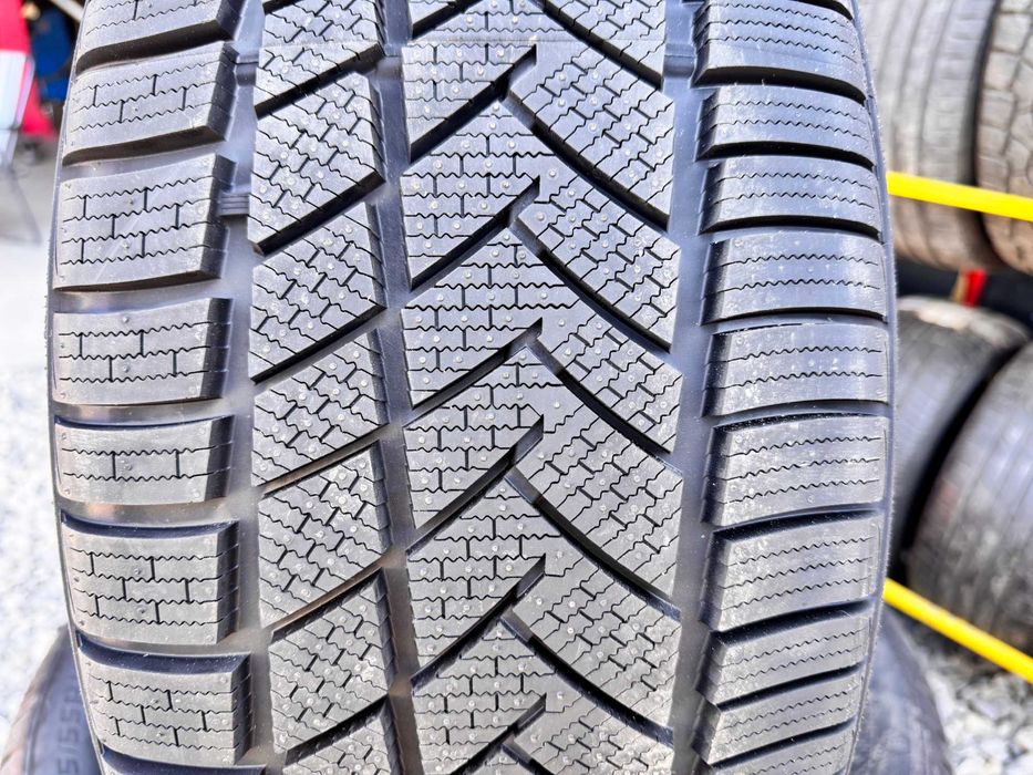Нові зимові шини в Наявності 245/45 R19 Sunny NW211 102V колеса