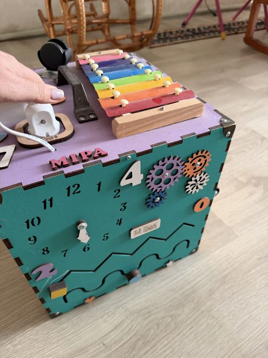 Продам Бізікуб