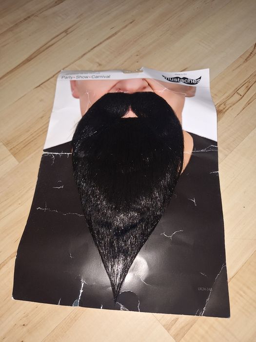 Sztuczna broda karnawał  halloween samuraj harley