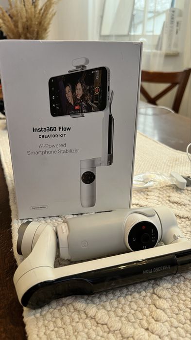 Стабілізатор Insta 360 Flow