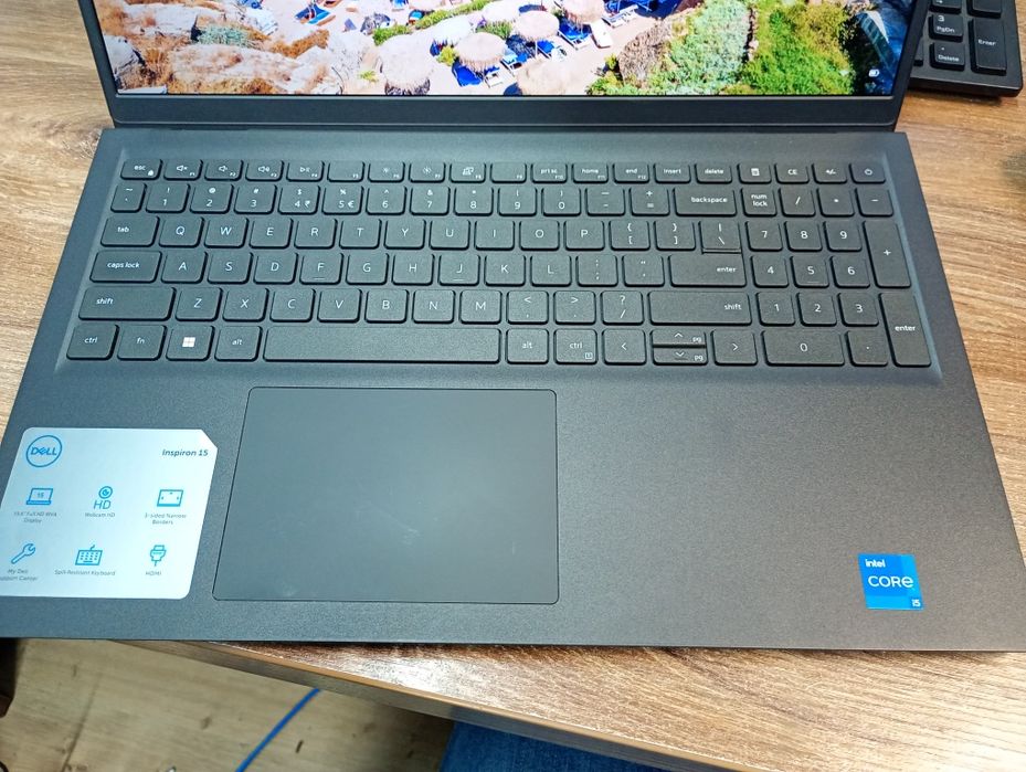 Laptop Dell i5 1235u 500gb 15,6 cala