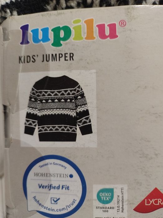 Sweter chłopięcy 110/116