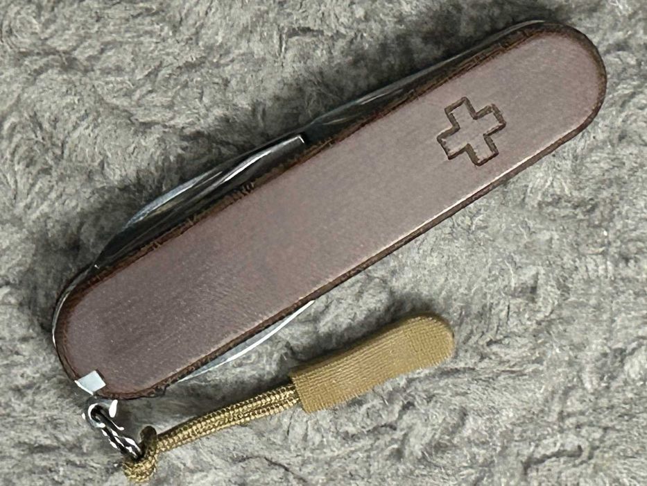 Scyzoryk Victorinox Spartan Old Cross Bakelit - kolekcjonerski, nówka