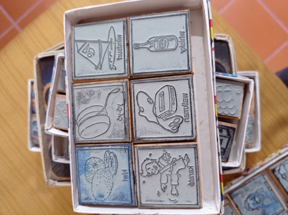 Antigos carimbos Agatha