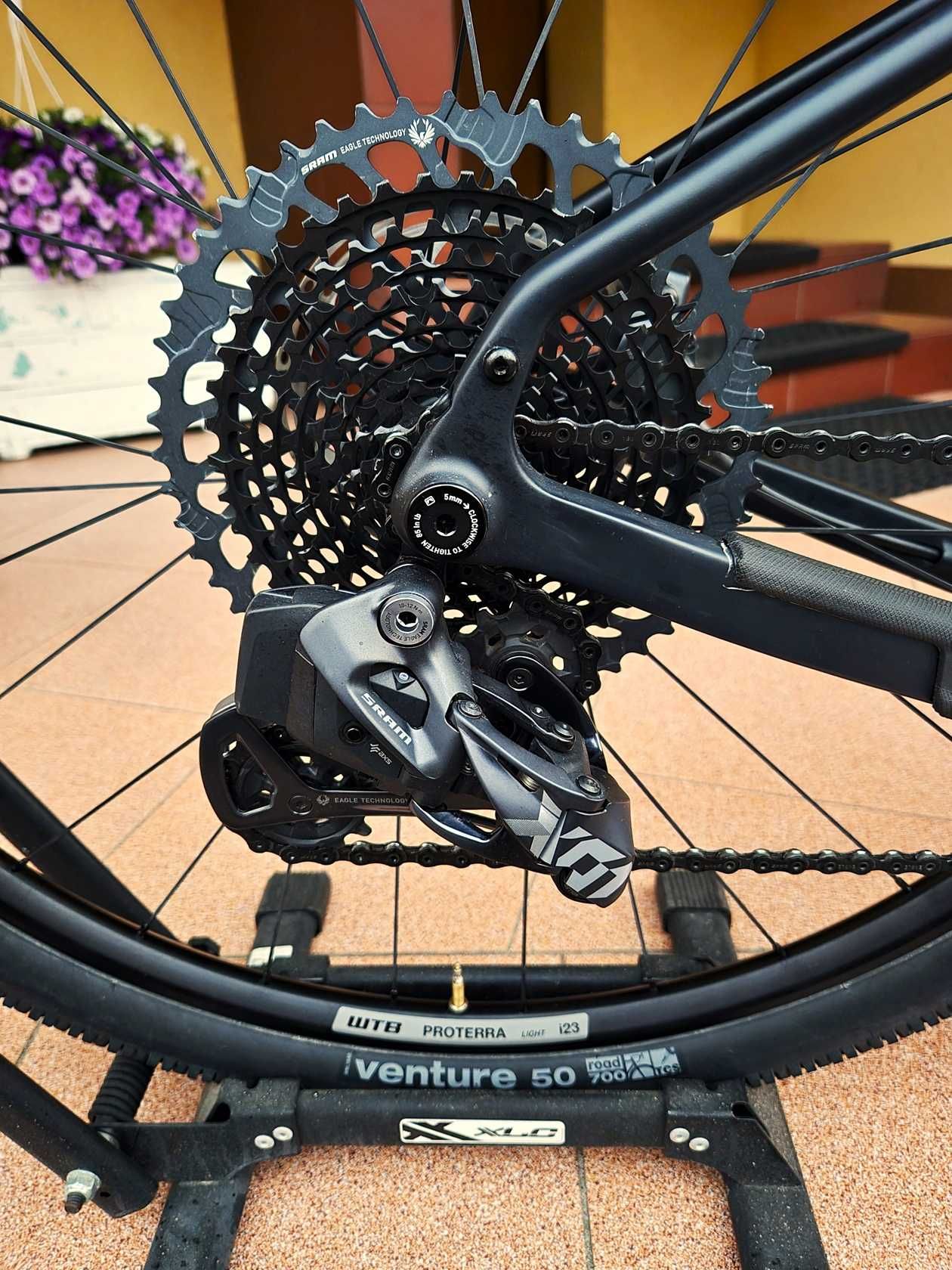 Rower gravel EVIL Chamonis Hagar roz. S/45, Sram Eagle XO1 eTape AXS