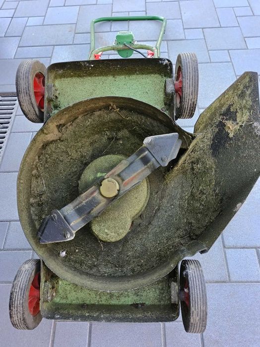 Kosiarka elektryczna z bocznym wyrzutem Brill 40 cm