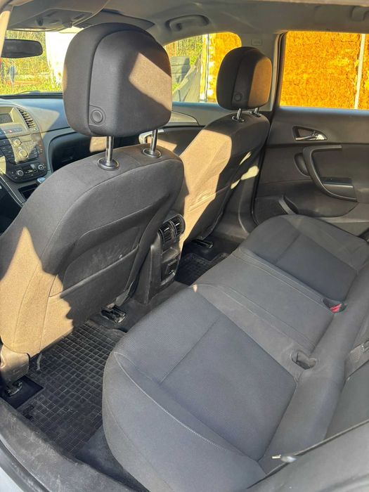 Opel Insignia 2.0 CDTI 130 km 2012r kombi po kolizji silnik sprawny