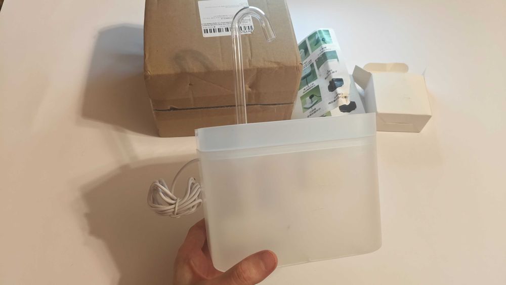 Автоматичний фонтан для котів/собак (1.5 л, USB, білий прозорий)