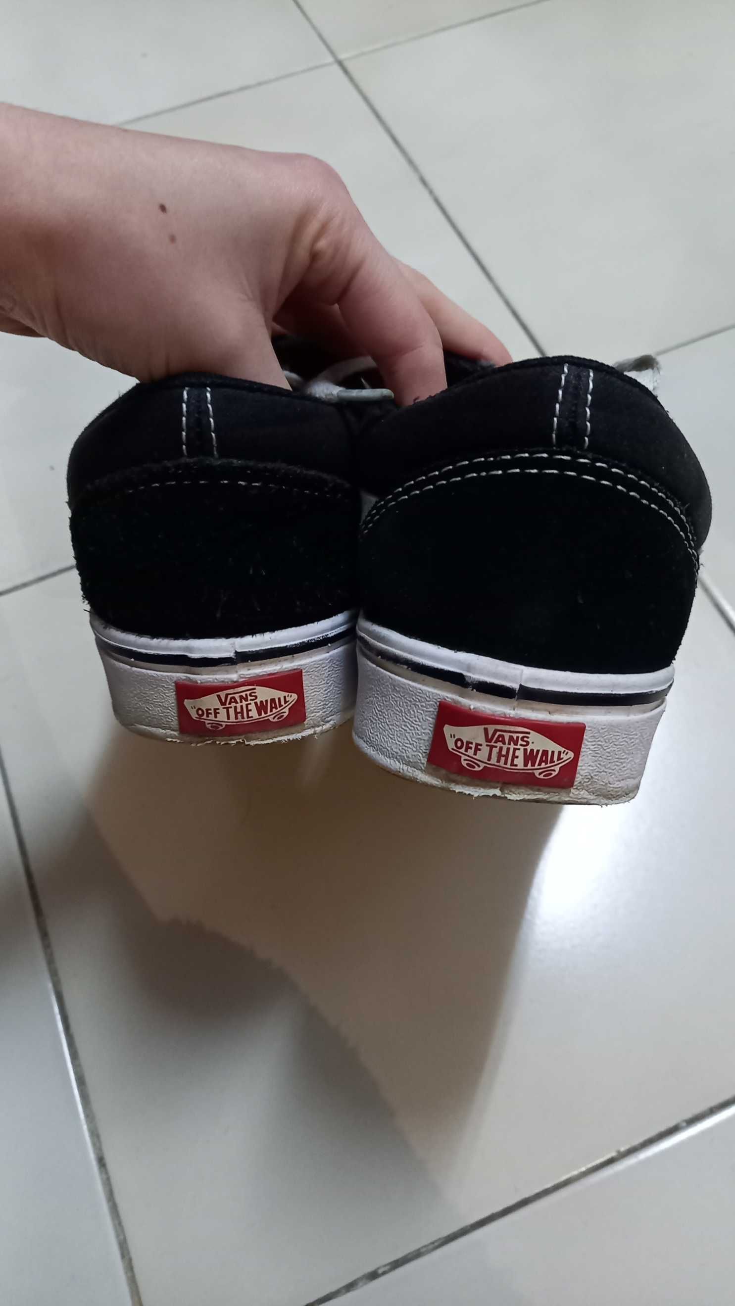 Ténis Vans Pretos ComfyCush