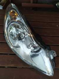 Opel Corsa D  lampa prawa EU