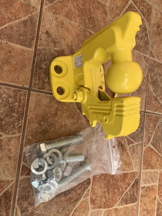 Фаркоп Мерседес рено