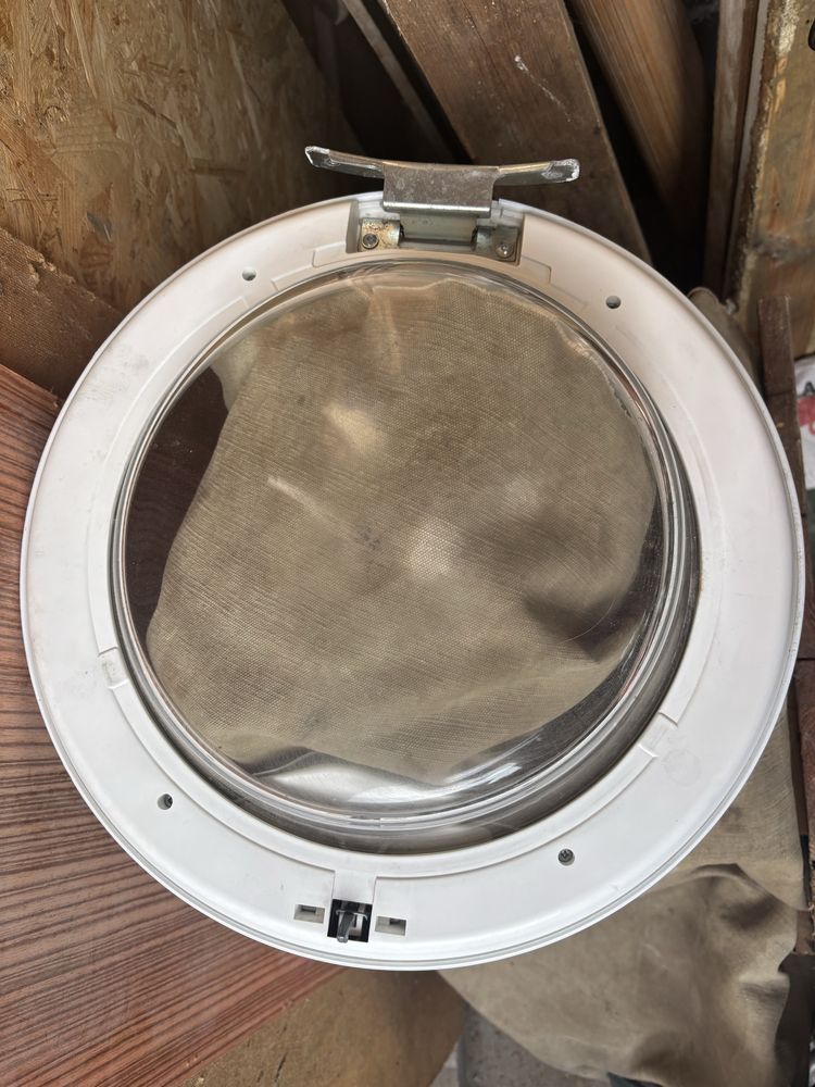 INDESIT E2SE 2160 W UA запчастини і цена в описанії