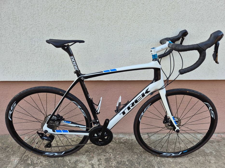 Rower szosowy Trek Domane, hydraulika, full carbon