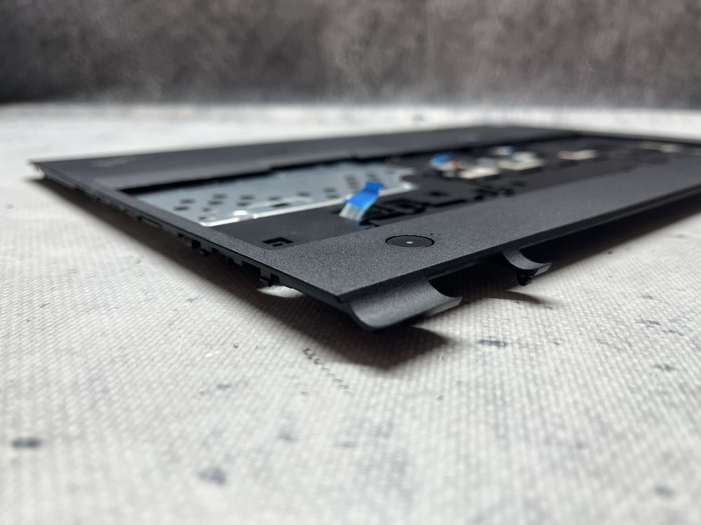 Palmrest TouchPad Lenovo ThinkPad L560