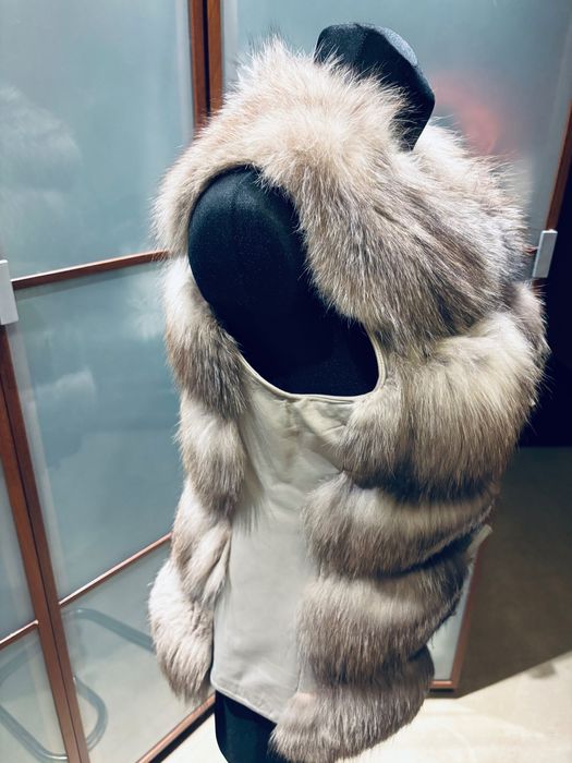 Kamizelka Handmade z Naturalnego Futra Lisa  Rozmiar M