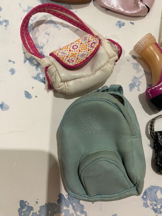 Продам одяг взуття сумки для ляльки Братц кукла Bratz