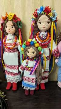 Лялька в'язана ручної роботи україночка