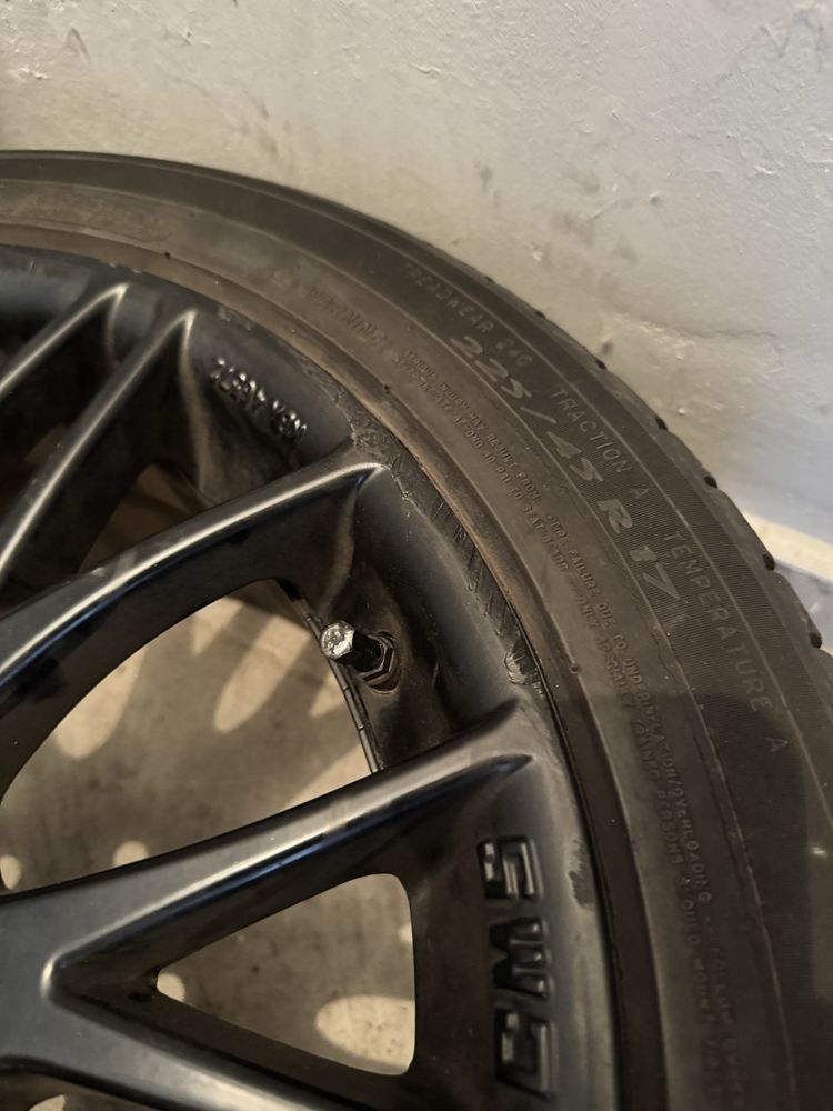 *zamienie* badz sprzedam felgi cms R17 5x100