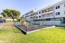 T2  com Terraço em Arrifana