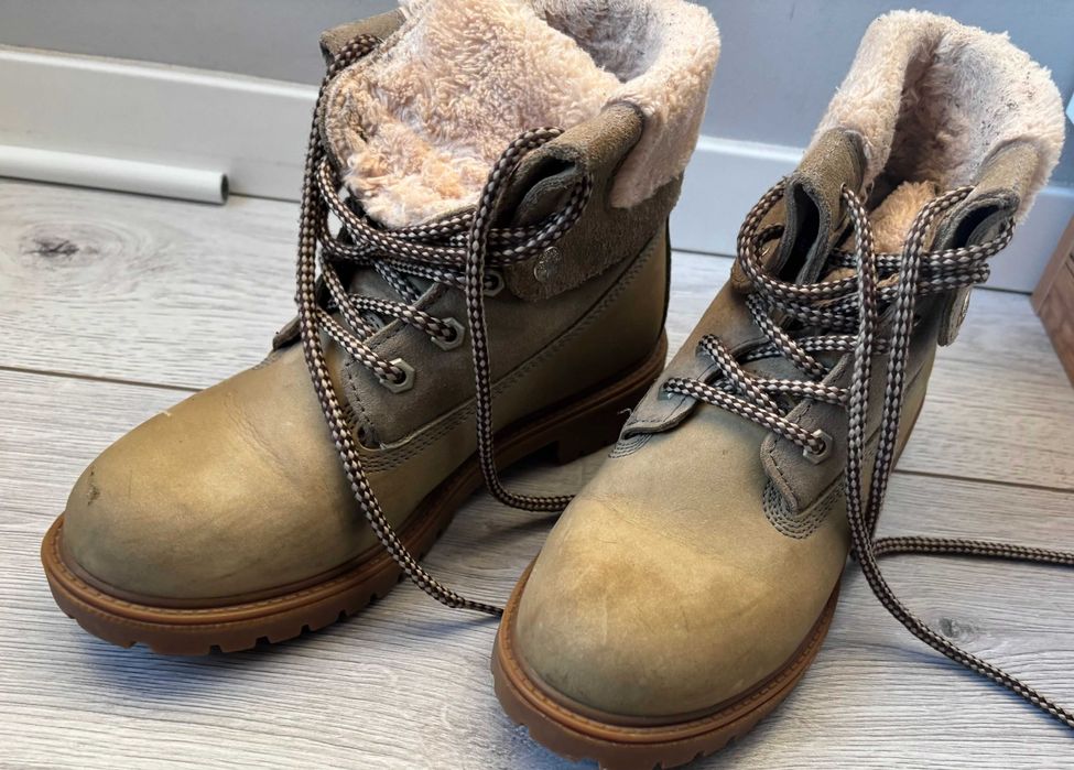 Damskie buty skórzane ocieplane trapery Darkwood rozmiar 39