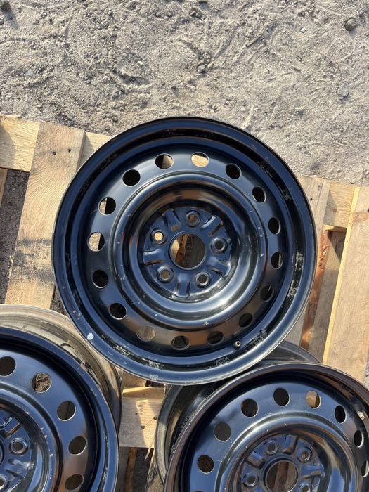 5х114.3 r16 Диски стальные Оригинал