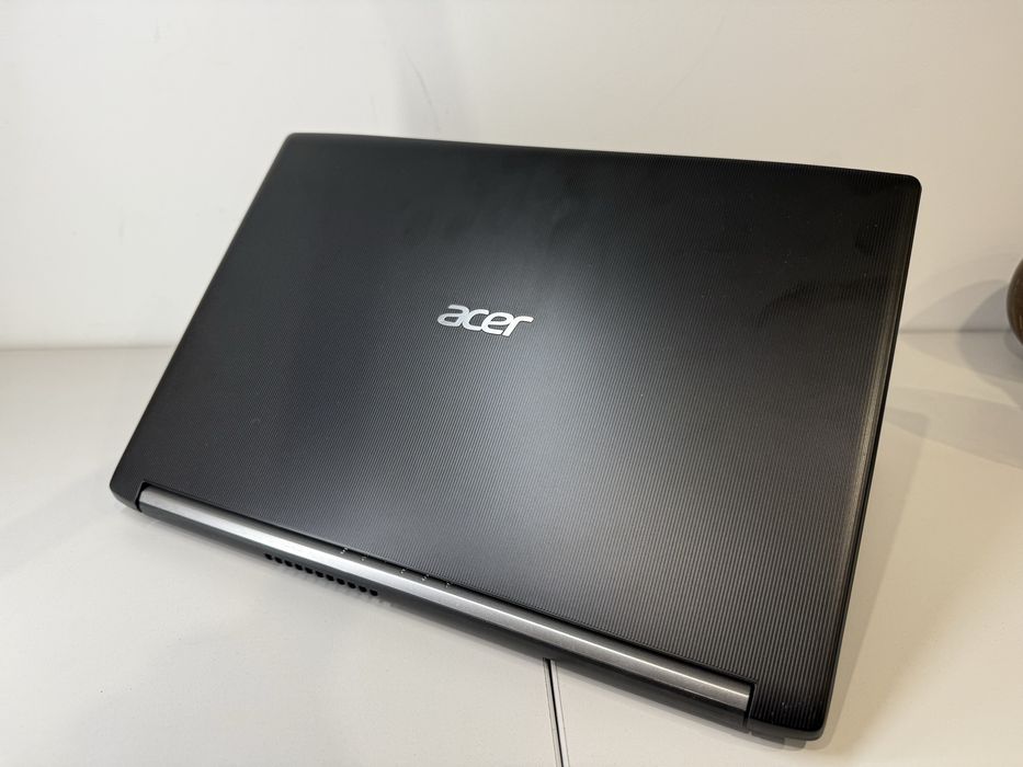 Laptop Jak nowyAcer aspire A515-51G i5   256ssd 8gb karta 2gb jak nowy