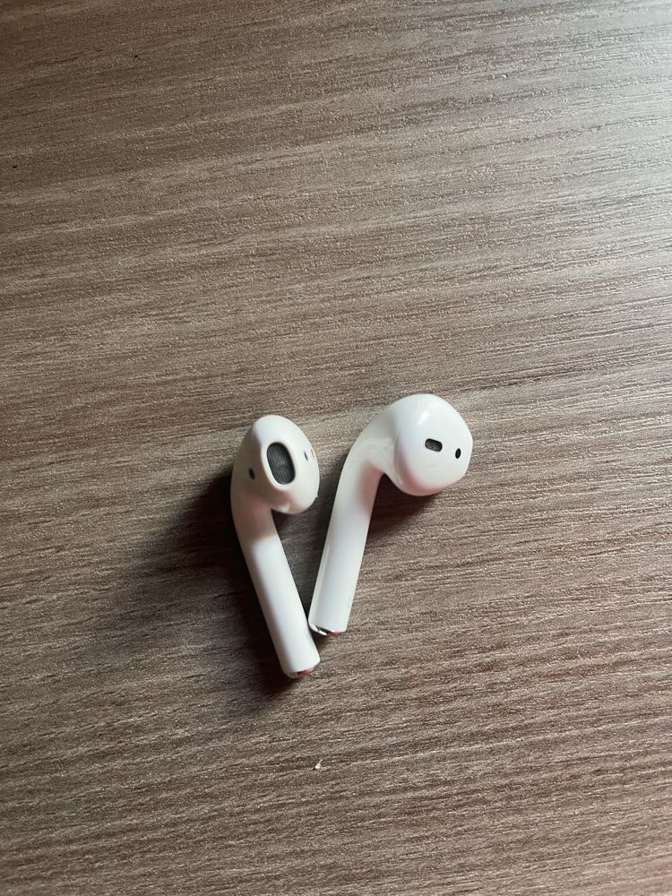 Apple AirPods 2 generation рабочие без кейса