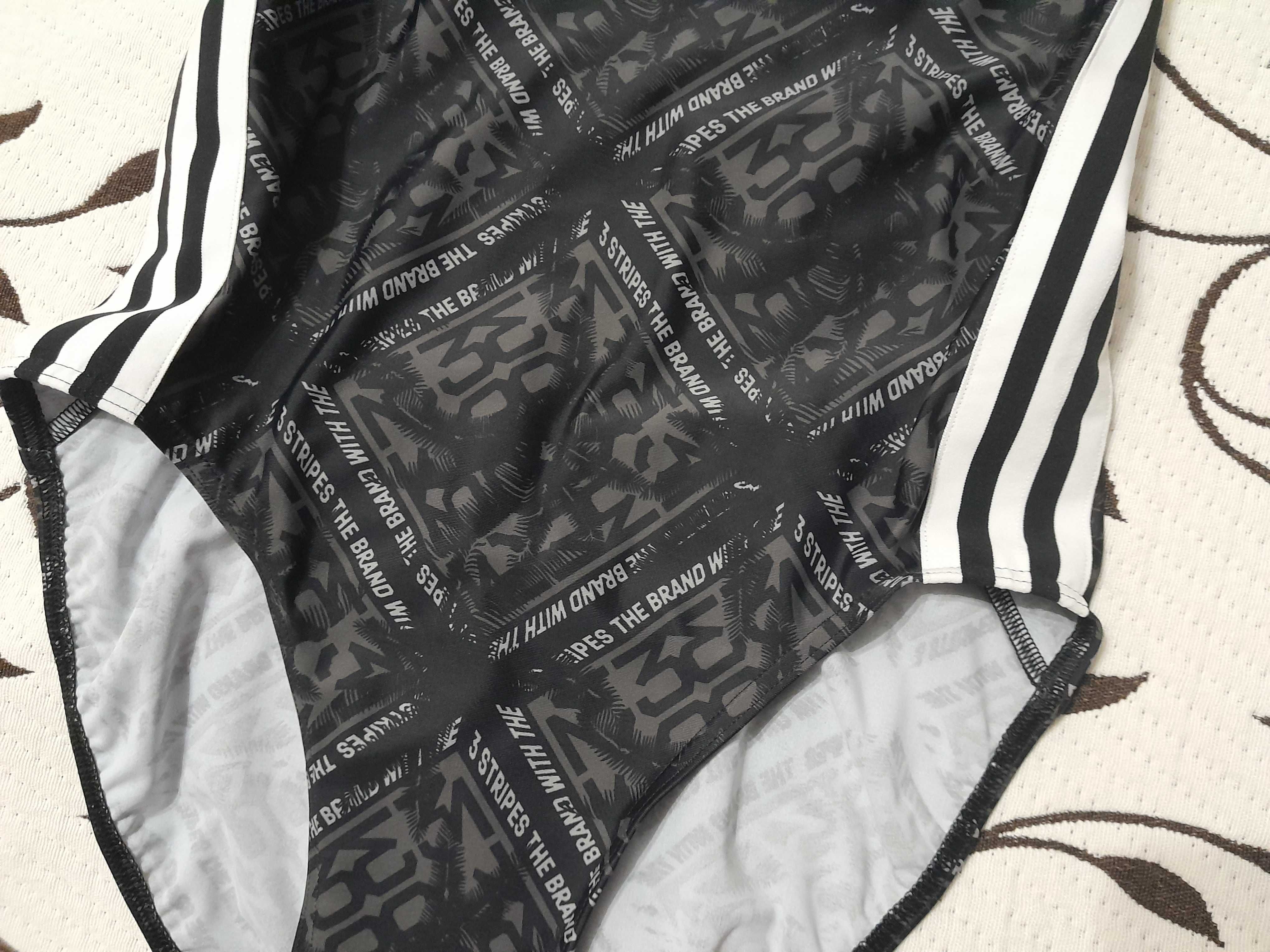 Купальник для бассейна женский, размер М, фирмы Adidas