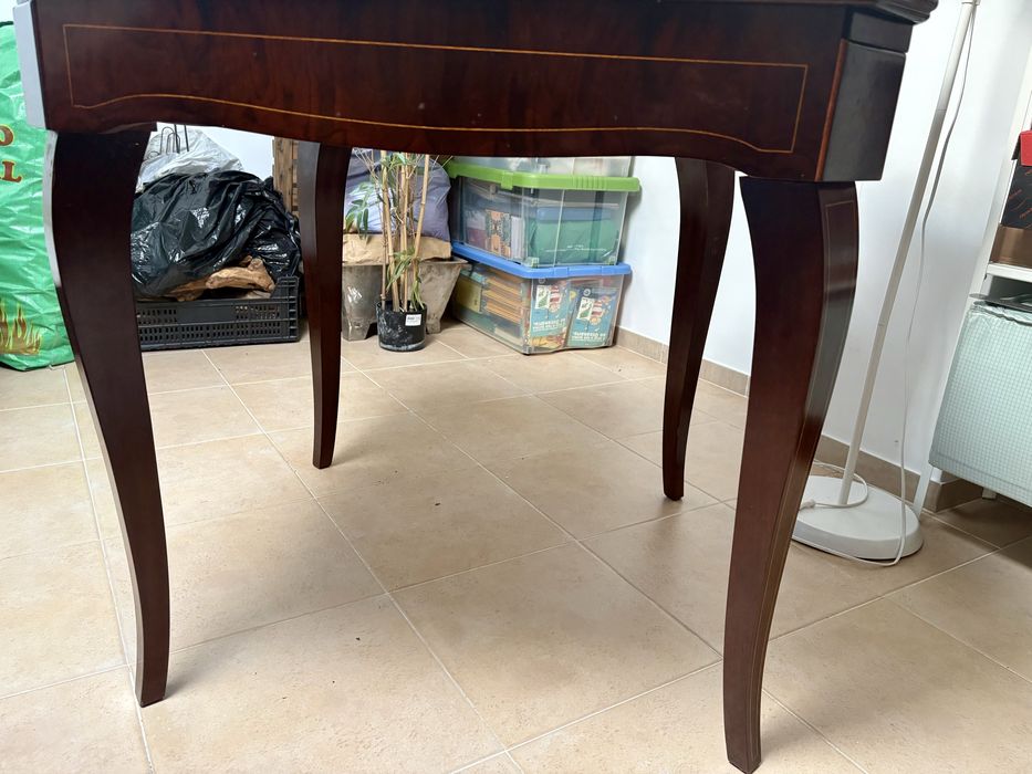 Mesa de Jogo estilo inglês em madeira e completa