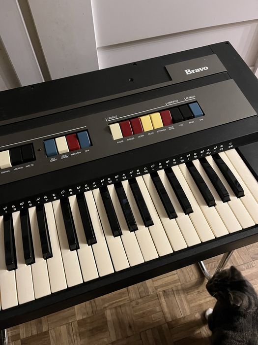 Organy Farfisa Bravo