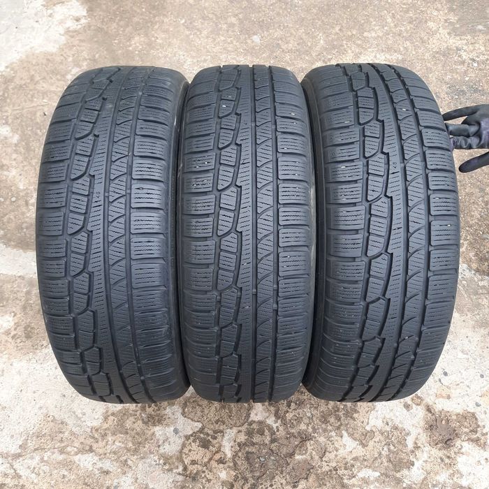 Зимняя резина, шины 225 65 R17 Nokian (Нокиан) 3шт.