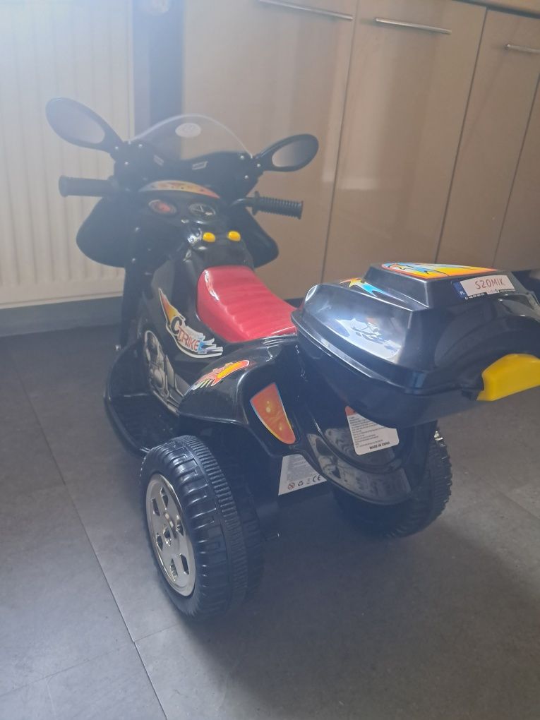 Motor na akumulator